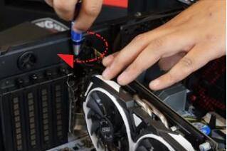 如何組裝一臺(tái)電腦(臺(tái)式機(jī))標(biāo)準(zhǔn)安裝流程